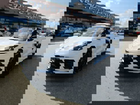 Used 2023 Chevrolet Corvette Stingray Preferred Cpe w/ Z51 Performance Package image 1