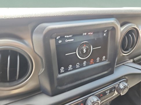 Used 2020 Jeep Wrangler Unlimited Sport S image 29
