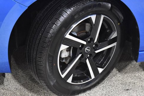 Used 2024 Nissan Sentra SV image 11