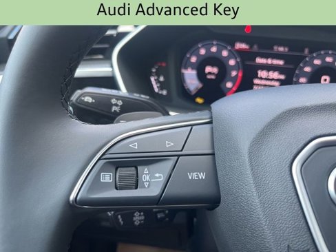 New 2025 Audi Q3 2.0T Premium image 9