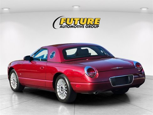 Used 2004 Ford Thunderbird image 9