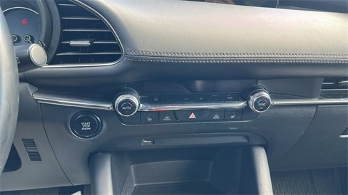 Used 2020 MAZDA MAZDA3 Hatchback w/ Premium Package image 19