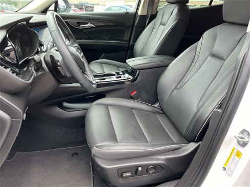Used 2021 Buick Envision Essence image 31