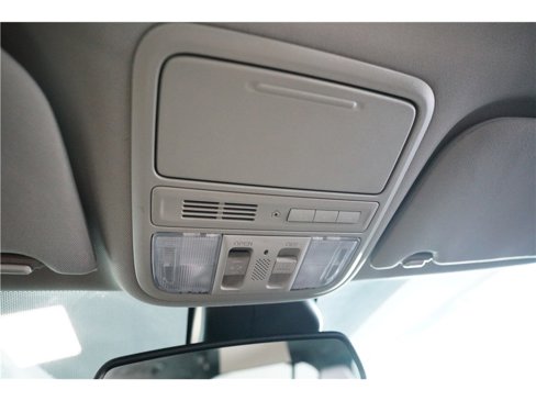 Used 2016 Honda Odyssey Touring image 30