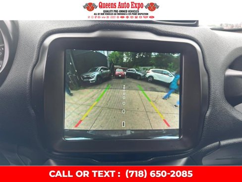 Used 2021 Jeep Renegade Trailhawk image 16