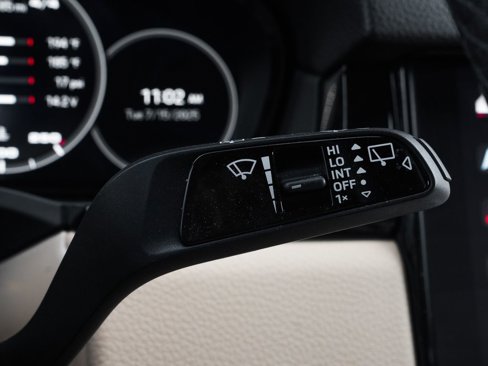 Certified 2023 Porsche Cayenne image 47