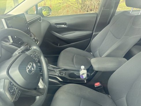 Used 2020 Toyota Corolla LE image 8