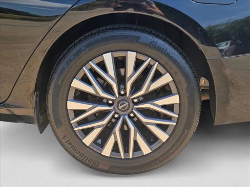 Used 2023 Nissan Altima 2.5 SV image 24
