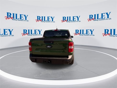 New 2025 Ford Maverick XLT image 7