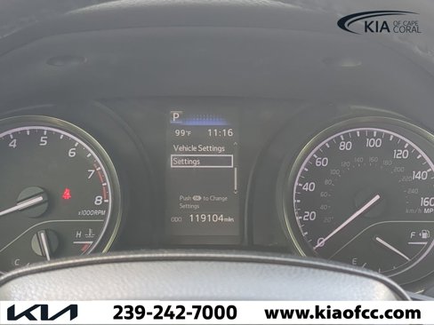 Used 2021 Toyota Camry SE image 24
