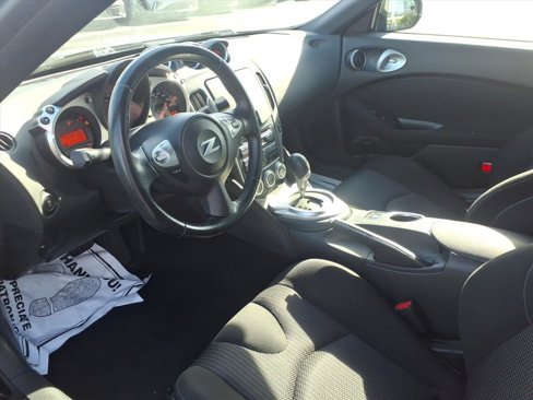 Used 2014 Nissan 370Z Roadster image 10