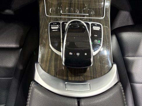 Used 2015 Mercedes-Benz C 300 4MATIC Sedan image 70
