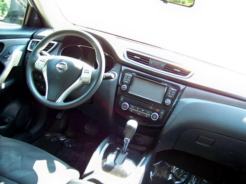 Used 2014 Nissan Rogue SV image 8