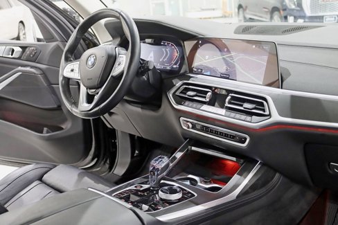 Used 2022 BMW X7 xDrive40i w/ Executive Package image 41