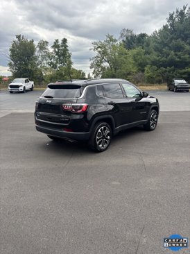 Used 2022 Jeep Compass Limited w/ Sun and Sound Group image 5