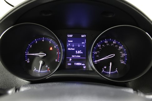Used 2020 Toyota C-HR LE image 15