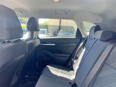 Used 2021 Kia Seltos LX image 11