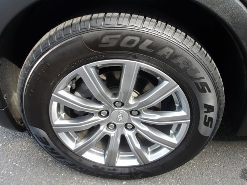 Used 2023 Cadillac XT4 Premium Luxury image 10