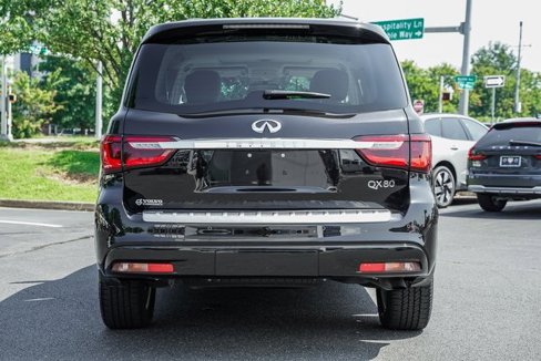 Used 2019 INFINITI QX80 Luxe image 5
