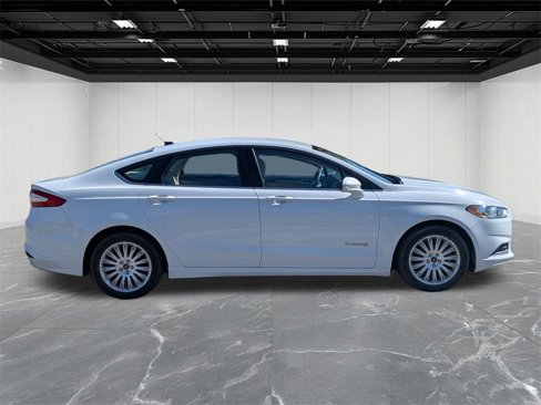 Used 2014 Ford Fusion SE image 5