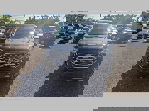Used 2020 Ford Edge SEL w/ Cold Weather Package image 21