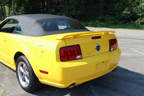 Used 2006 Ford Mustang GT image 12