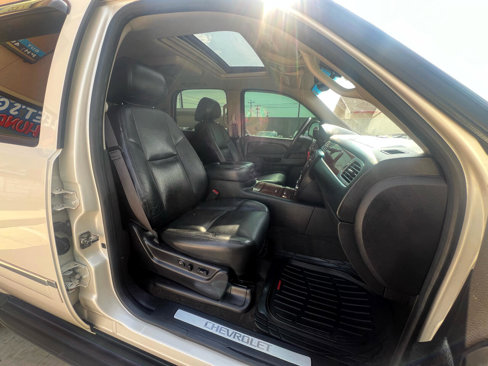 Used 2014 Chevrolet Tahoe LTZ image 33