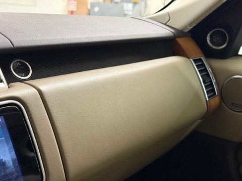 Used 2019 Land Rover Range Rover HSE image 33