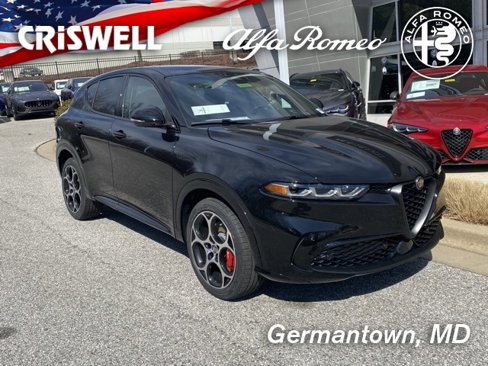 New 2025 Alfa Romeo Tonale w/ Premium Package image 1