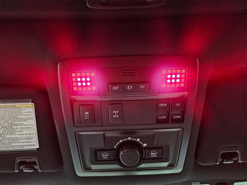 Used 2017 Toyota Tacoma SR5 image 18