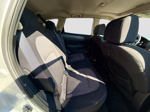 Used 2011 Nissan Rogue SV w/ Premium Pkg image 27