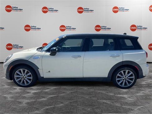 Used 2019 MINI Cooper Clubman S w/ Premium Package image 2