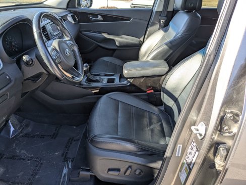 Used 2016 Kia Sorento EX image 14
