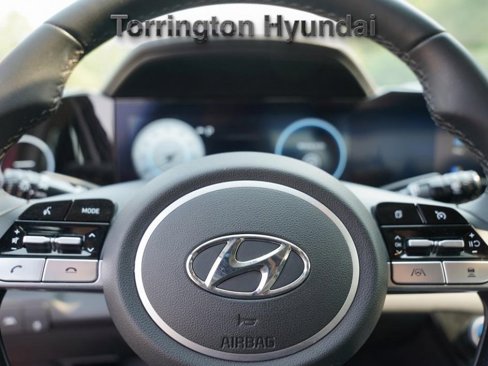 Certified 2023 Hyundai Elantra SEL w/ Convenience Package image 17