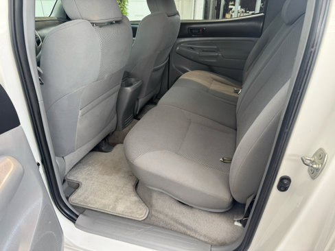 Used 2010 Toyota Tacoma PreRunner image 41