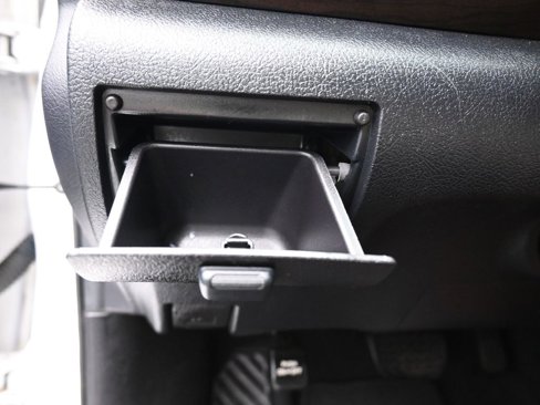 Used 2016 Toyota Camry LE image 23
