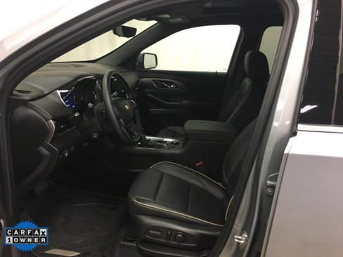 Used 2023 Chevrolet Traverse Premier w/ LPO, Floor Liner Package image 17