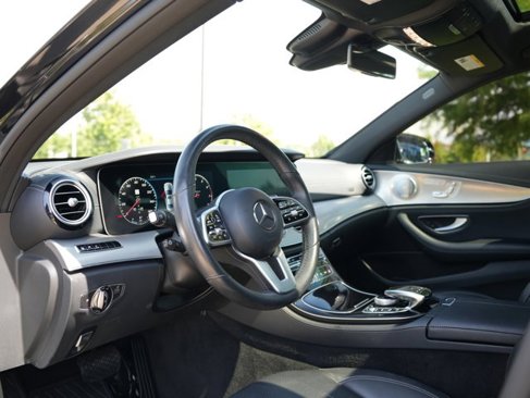 Certified 2019 Mercedes-Benz E 300 4MATIC image 47