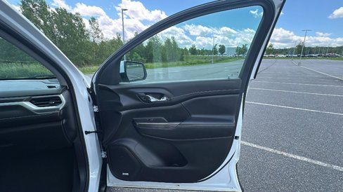 Used 2020 GMC Acadia SLT image 19