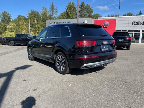 Used 2017 Audi Q7 3.0T Premium Plus image 4