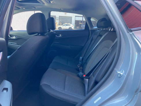 Used 2022 Hyundai Kona SEL w/ Convenience Package image 11