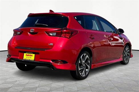 Used 2017 Toyota Corolla iM image 11