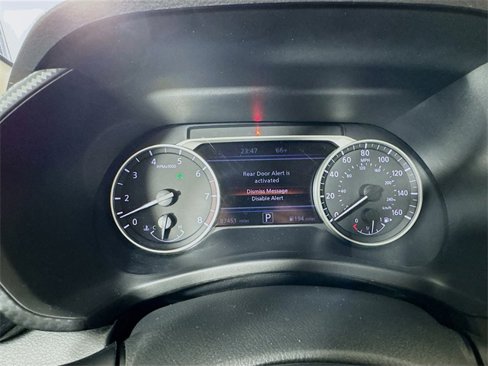 Used 2021 Nissan Sentra SV w/ SV Premium Package image 19