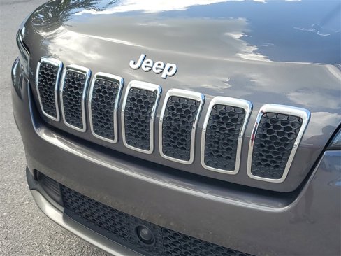 Used 2022 Jeep Cherokee Limited image 11
