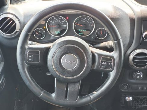 Used 2013 Jeep Wrangler Unlimited Sport image 16