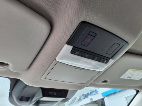 Used 2024 Nissan Rogue SV image 30