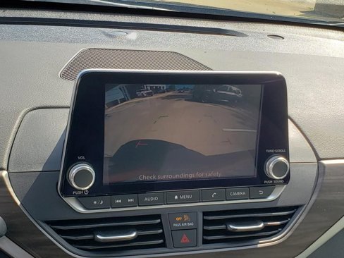 Certified 2023 Nissan Altima 2.5 SV image 32