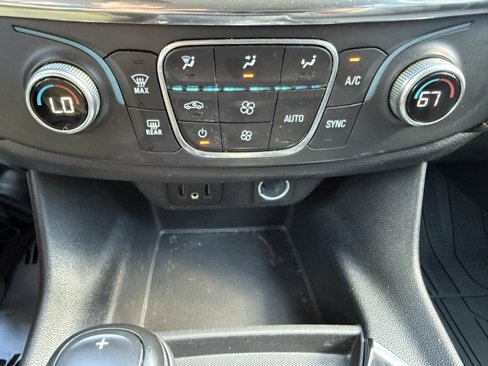 Used 2020 Chevrolet Traverse LS w/ LPO, Floor Liner Package image 26