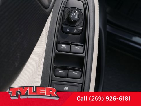 Used 2023 Subaru Forester image 22
