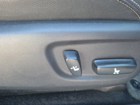 Used 2015 Toyota 4Runner SR5 image 33